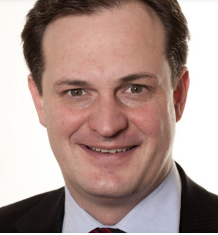 Portrait und Beitragsbild von Patrick Knittel